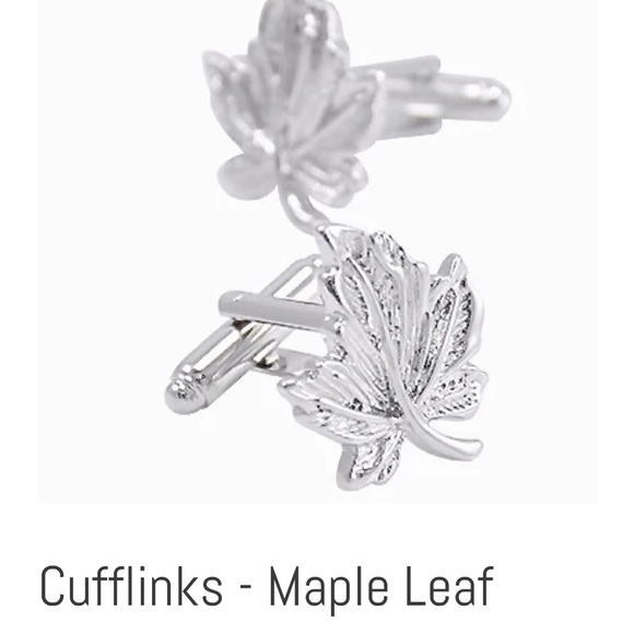 Maple Leaf Cuff Links Canada - Picture 1 of 2